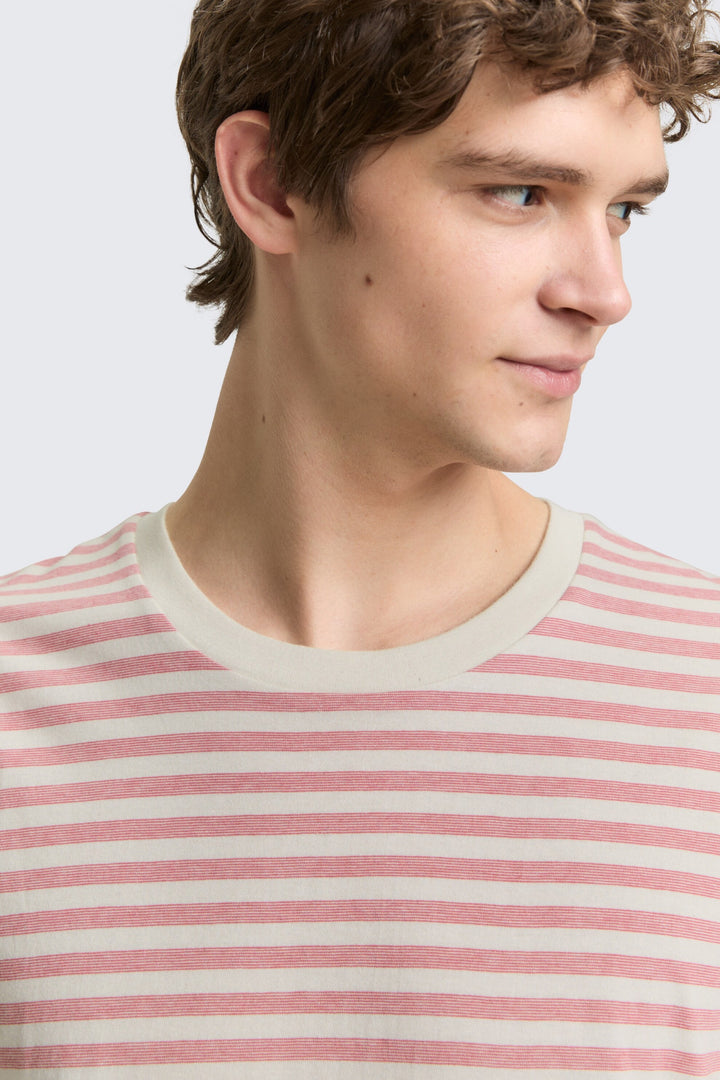 T-shirt rayé minimaliste