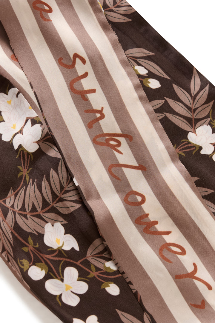 Narrow scarves in assorted patterns 