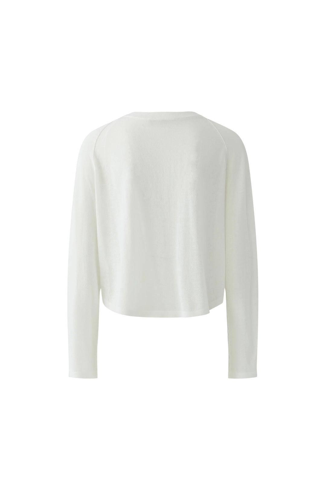 Vue arrière du cardigan texturé boutonné blanc, élégant et féminin, avec texture subtile en relief pour un look polyvalent.