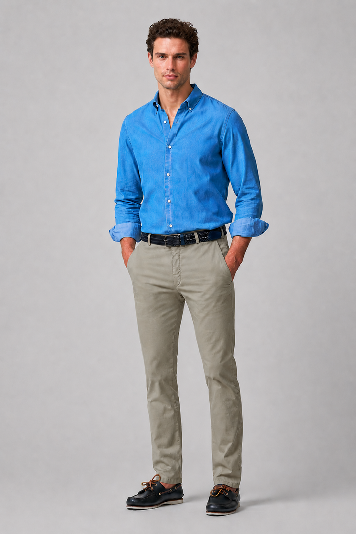 Fitted chino pants Fit