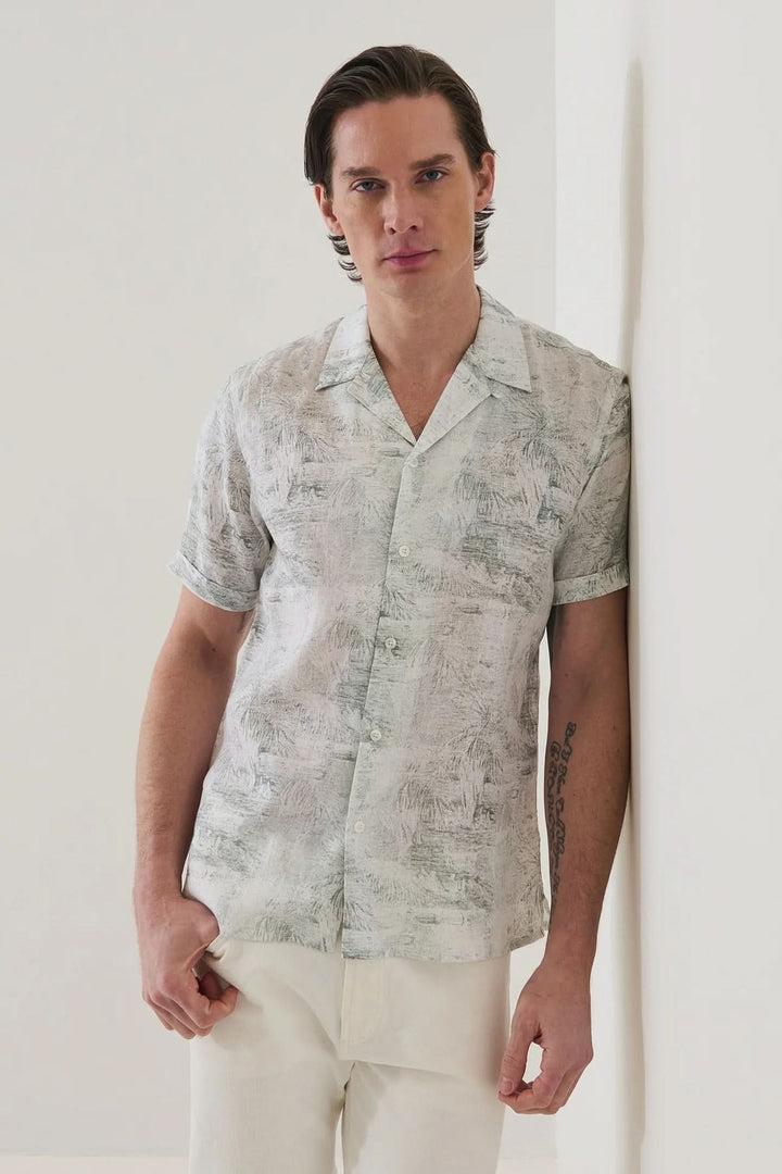 Tropical-print linen shirt with a mandarin collar