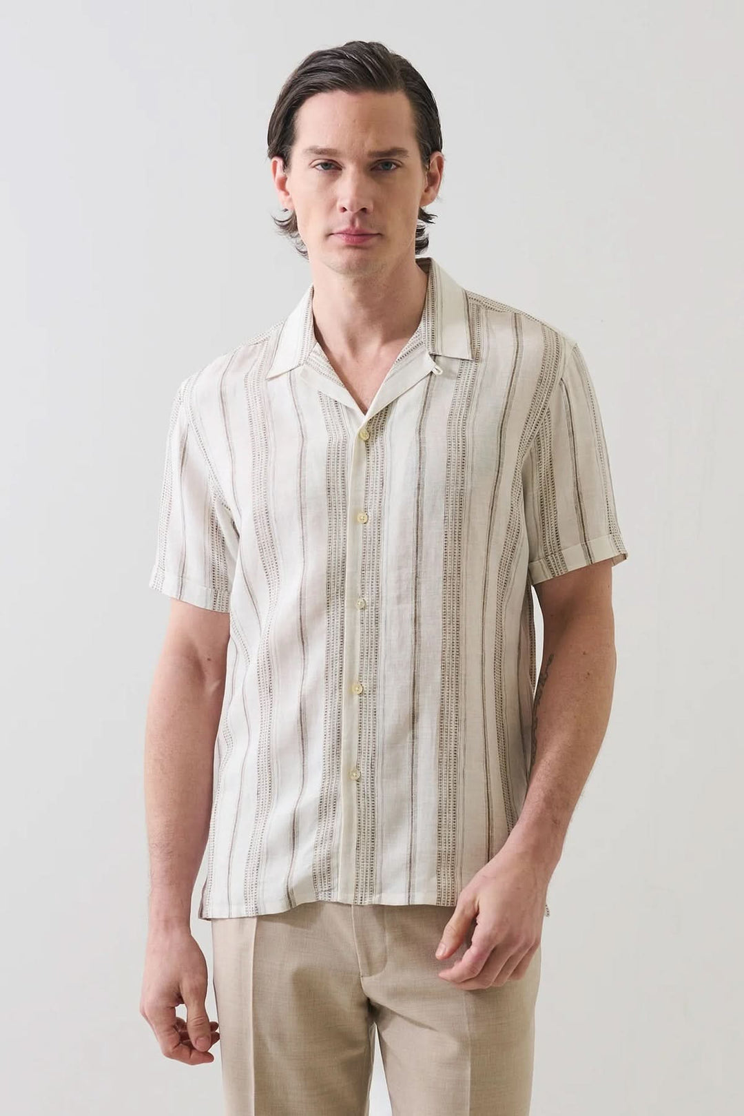 Chemise en lin à rayures dobby col camp