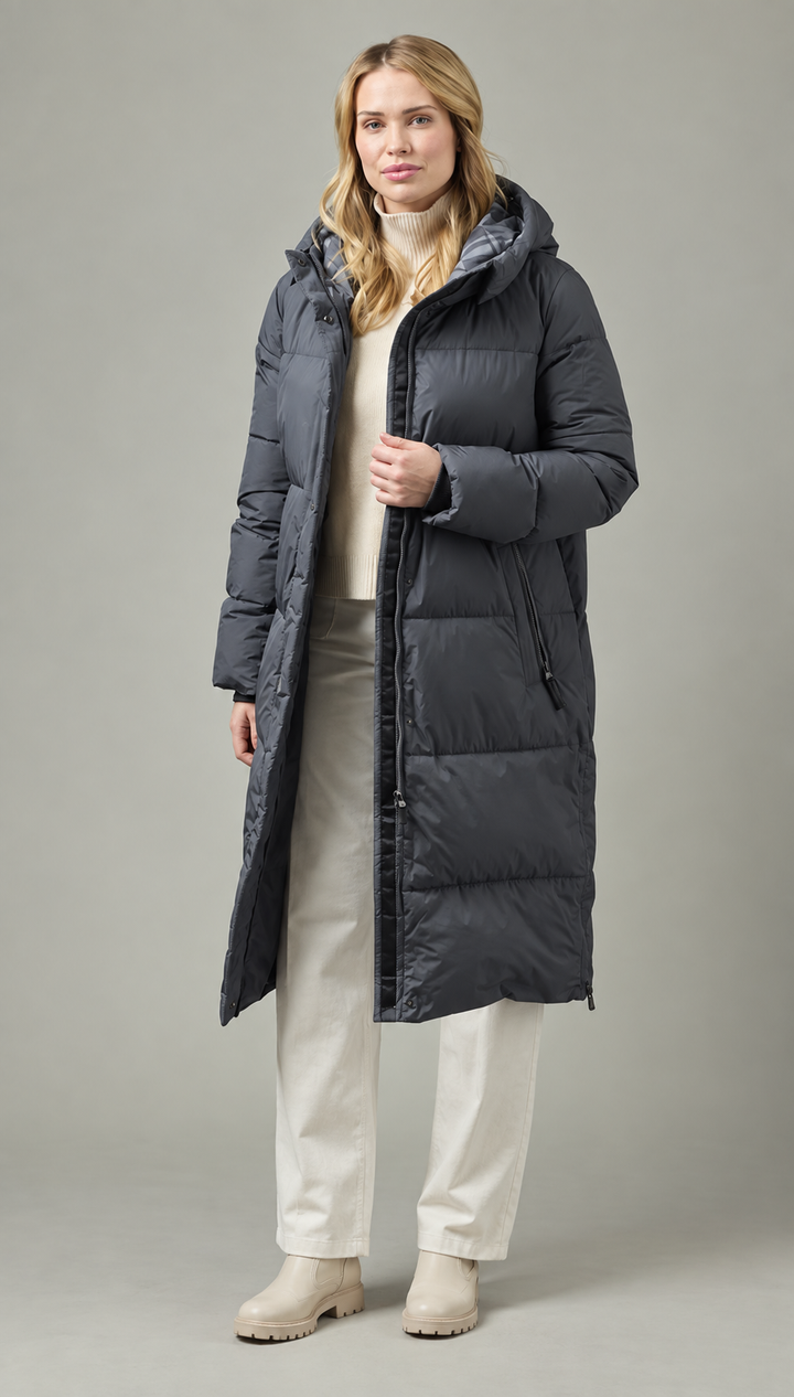 Hooded quilted coat