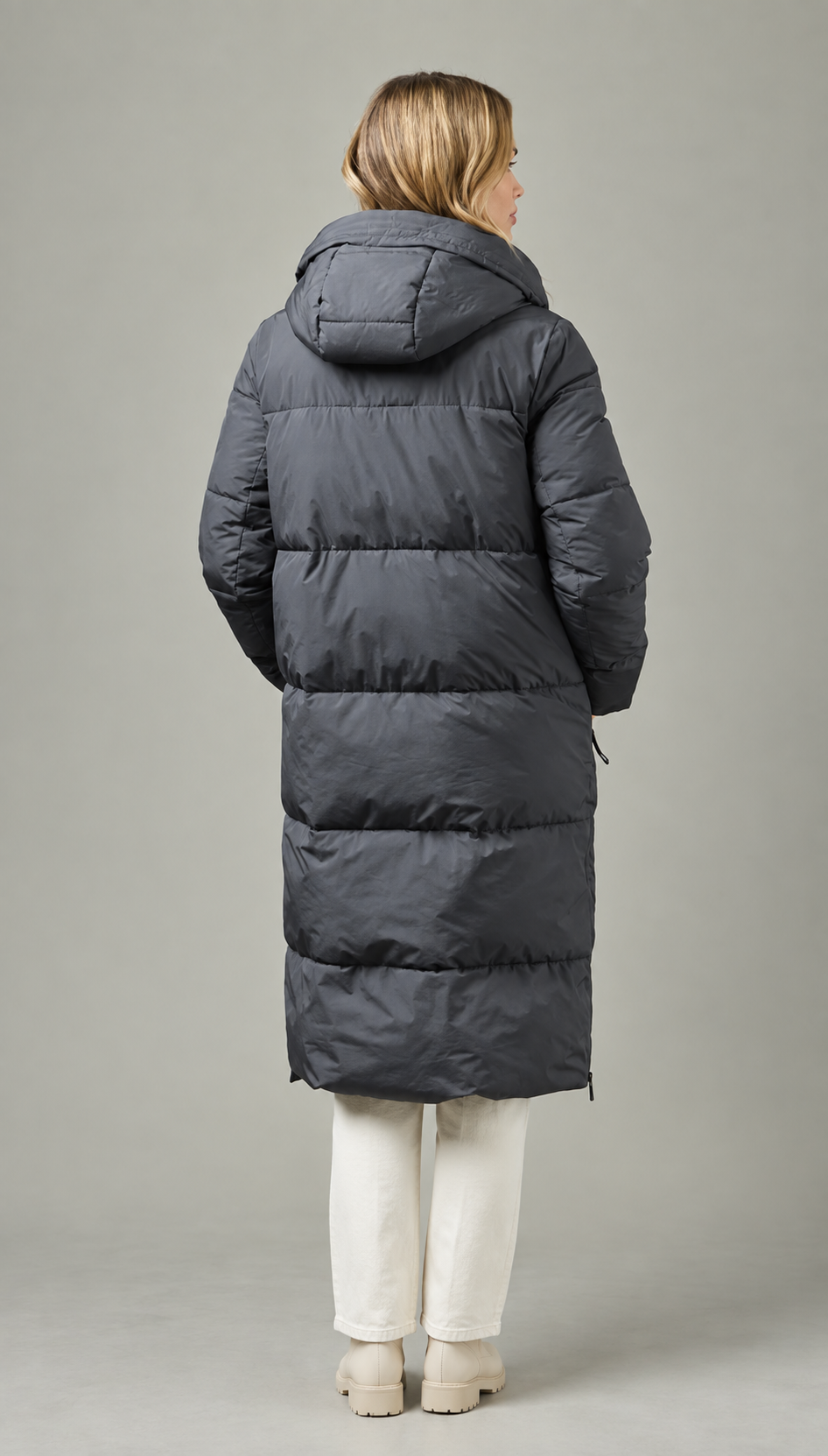 Hooded quilted coat