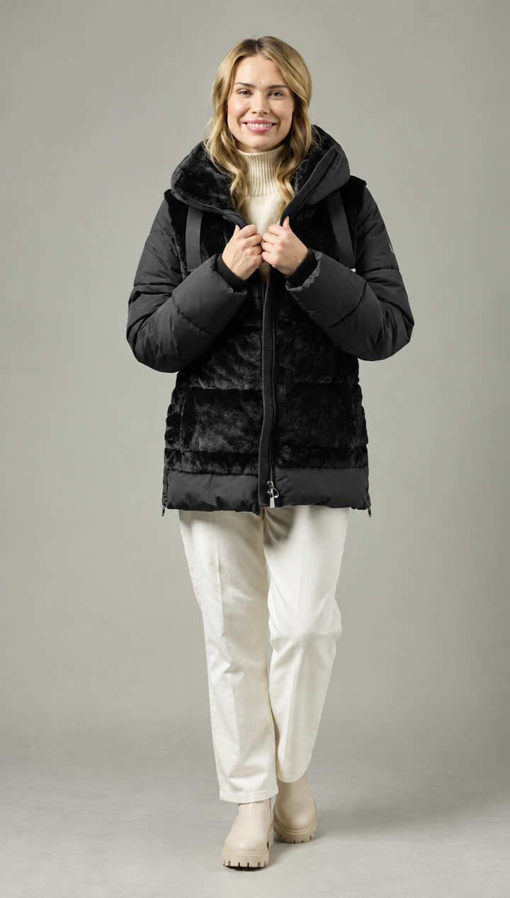 Hooded quilted coat