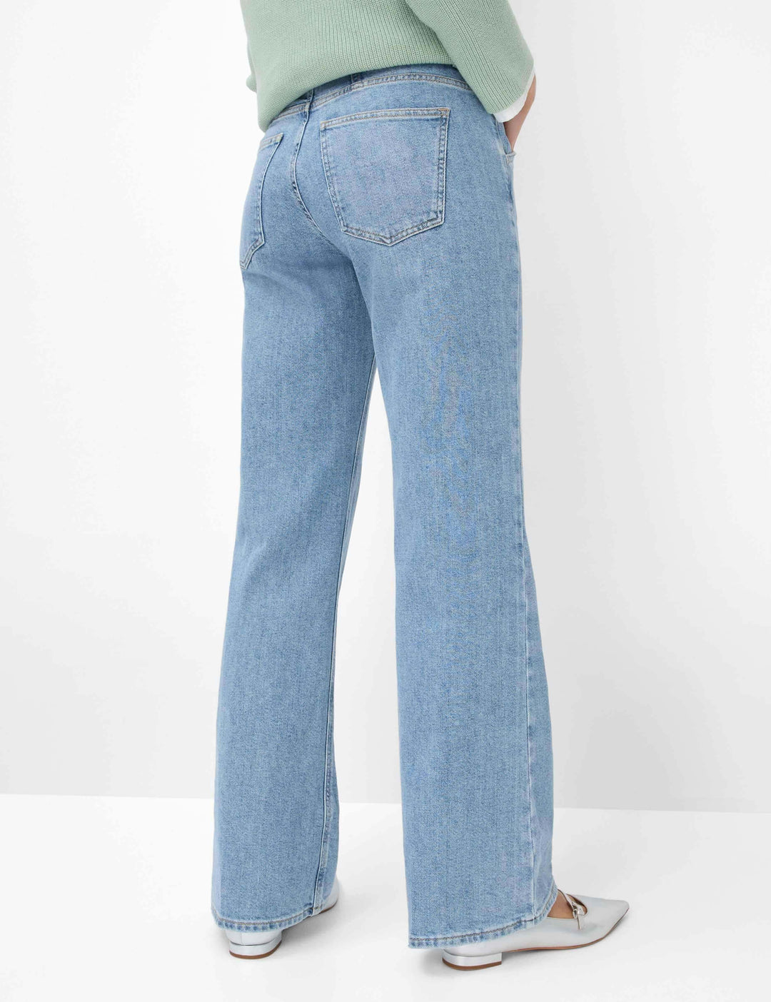 Jean palazzo modèle MAINE, taille haute et coupe évasée, en denim Heritage, tendance et élégant.
