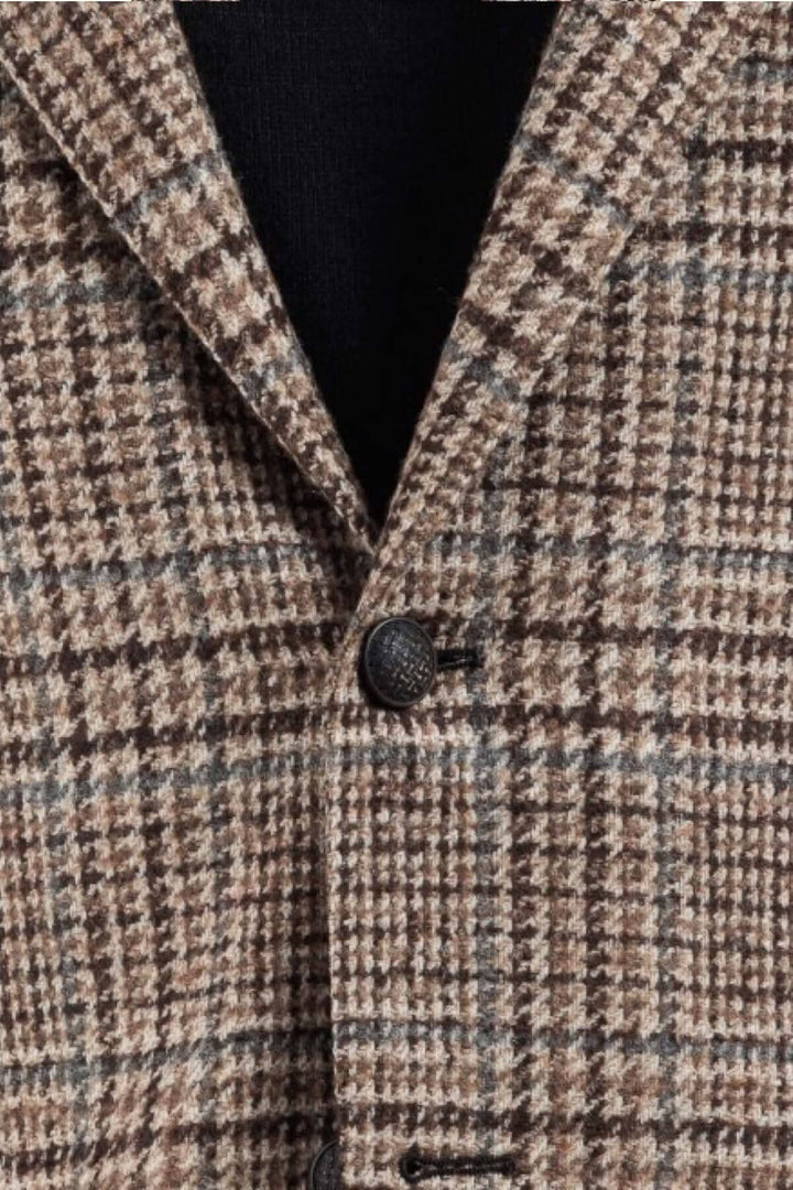 Veston à motif pays de galles, chaleur et sophistication, boutons élégants, design classique et polyvalent.
