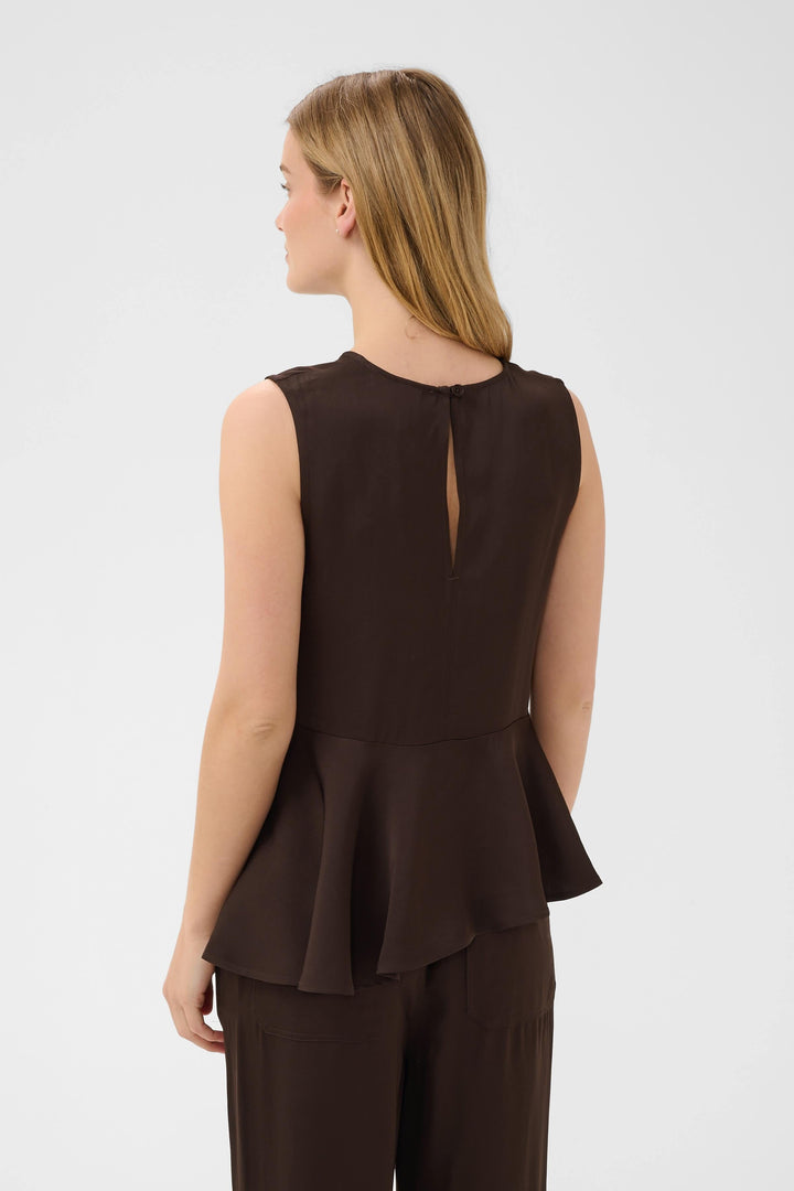 Front view of women&