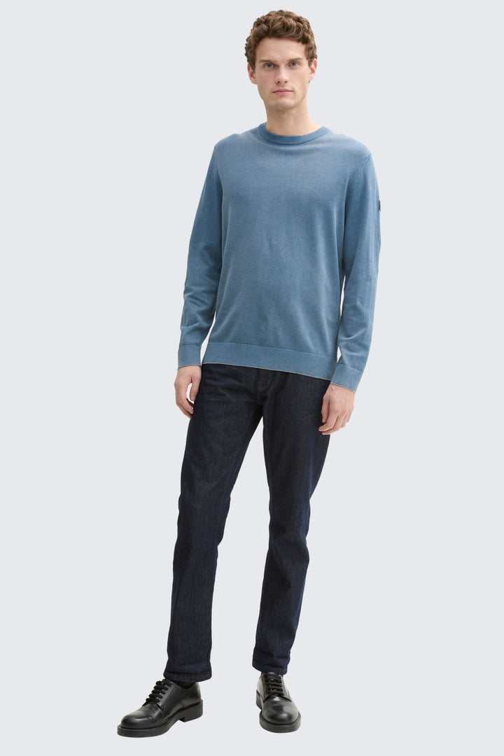 Front view of a light gray Tom Tailor men&