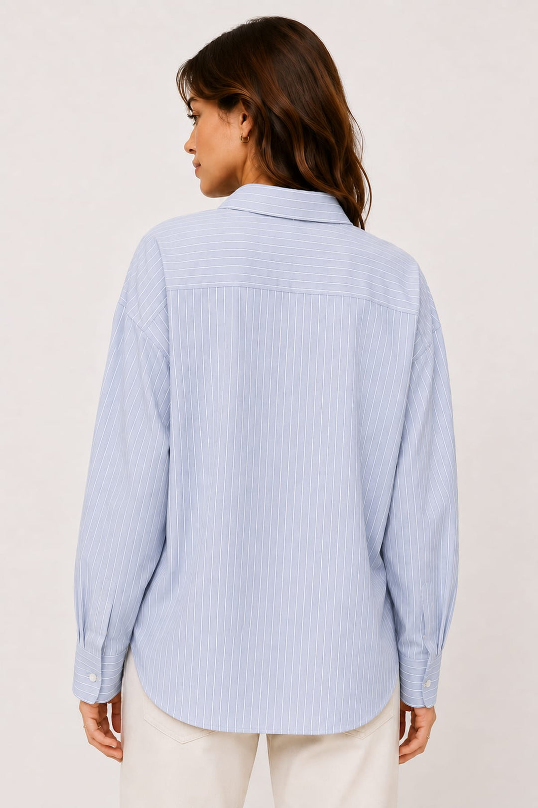 Vue de côté chemise ample à fines rayures JC SOPHIE blanc-bleu pour femme - Valérie Simon