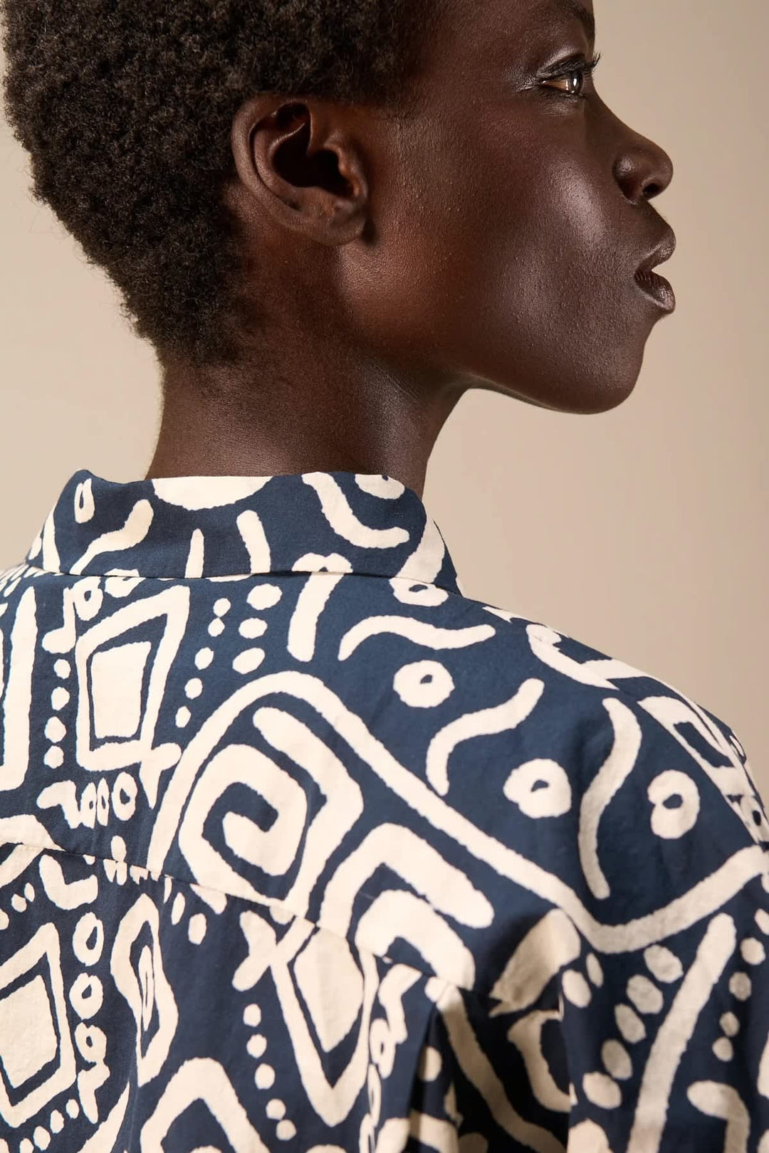 Front view of the Nile printed shirt for women, unique pattern, collar with details - Valérie Simon