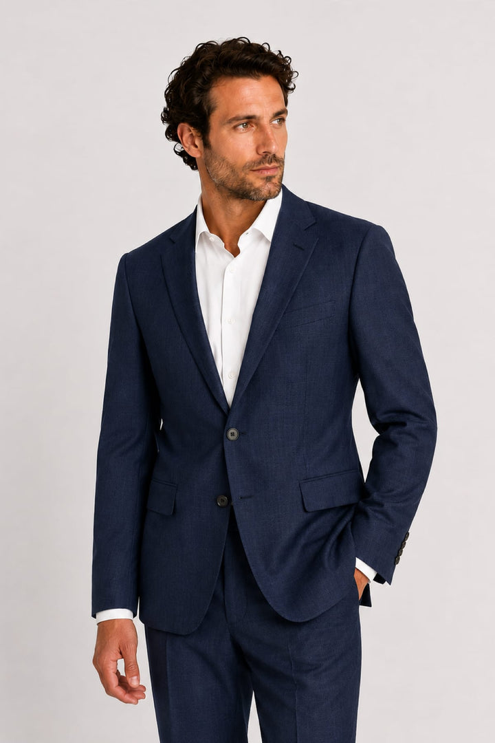 Vue de face complet homme ATELIER à carreaux subtils en laine extensible bleu - Valérie Simon