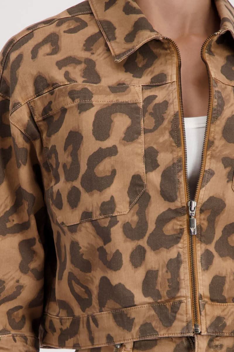 Veste courte imprimée léopard