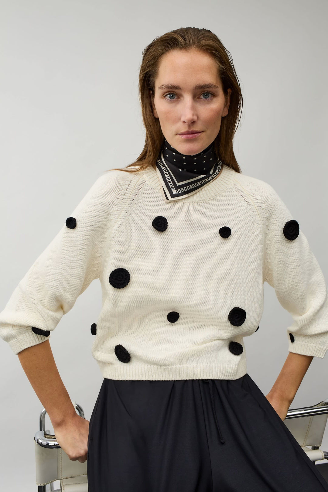 Front view of a black-and-white polka-dot square scarf Oui for women - Valérie Simon
