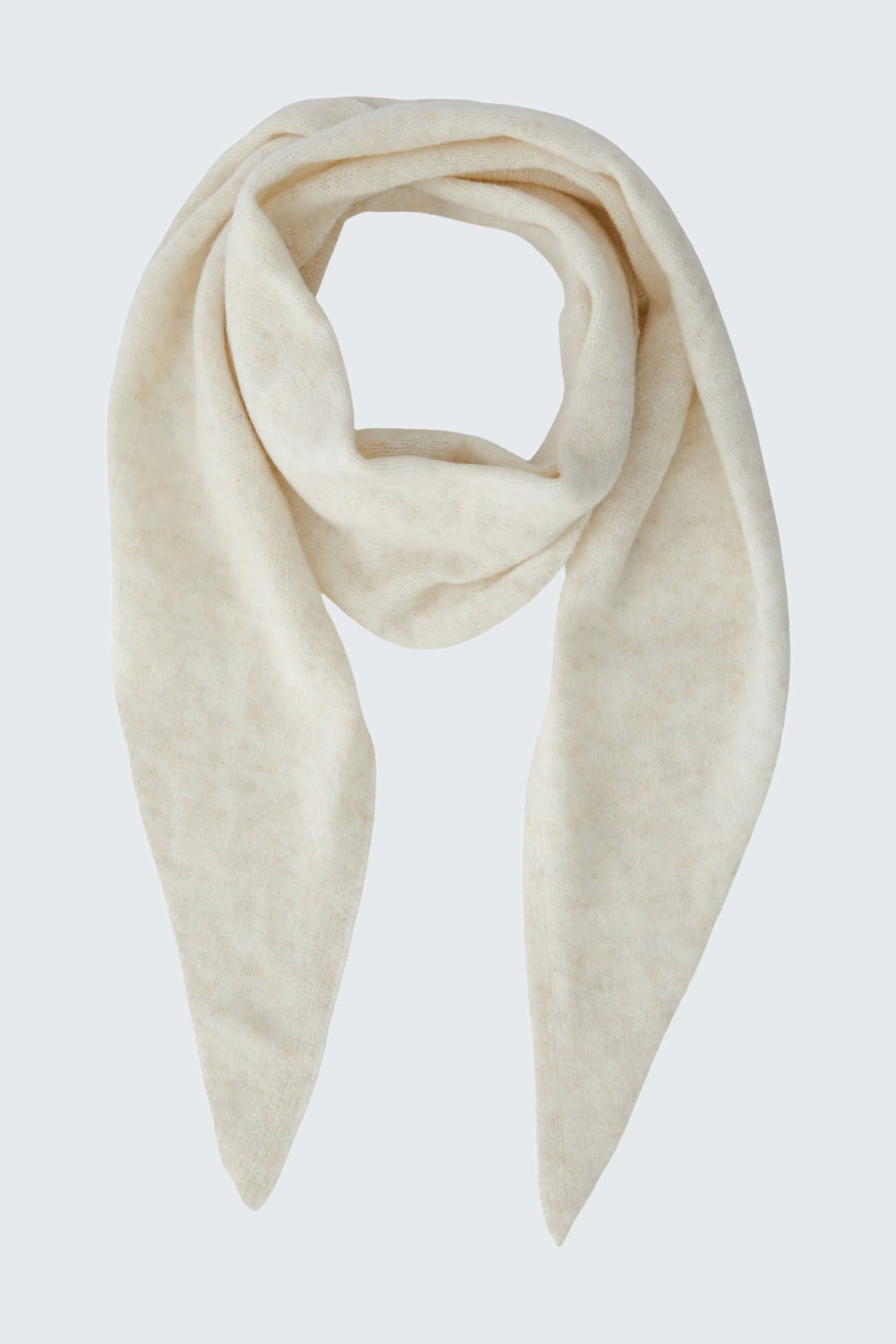 Vue de face foulard en maille douce Oui pour femme rouge avec franges - Valérie Simon