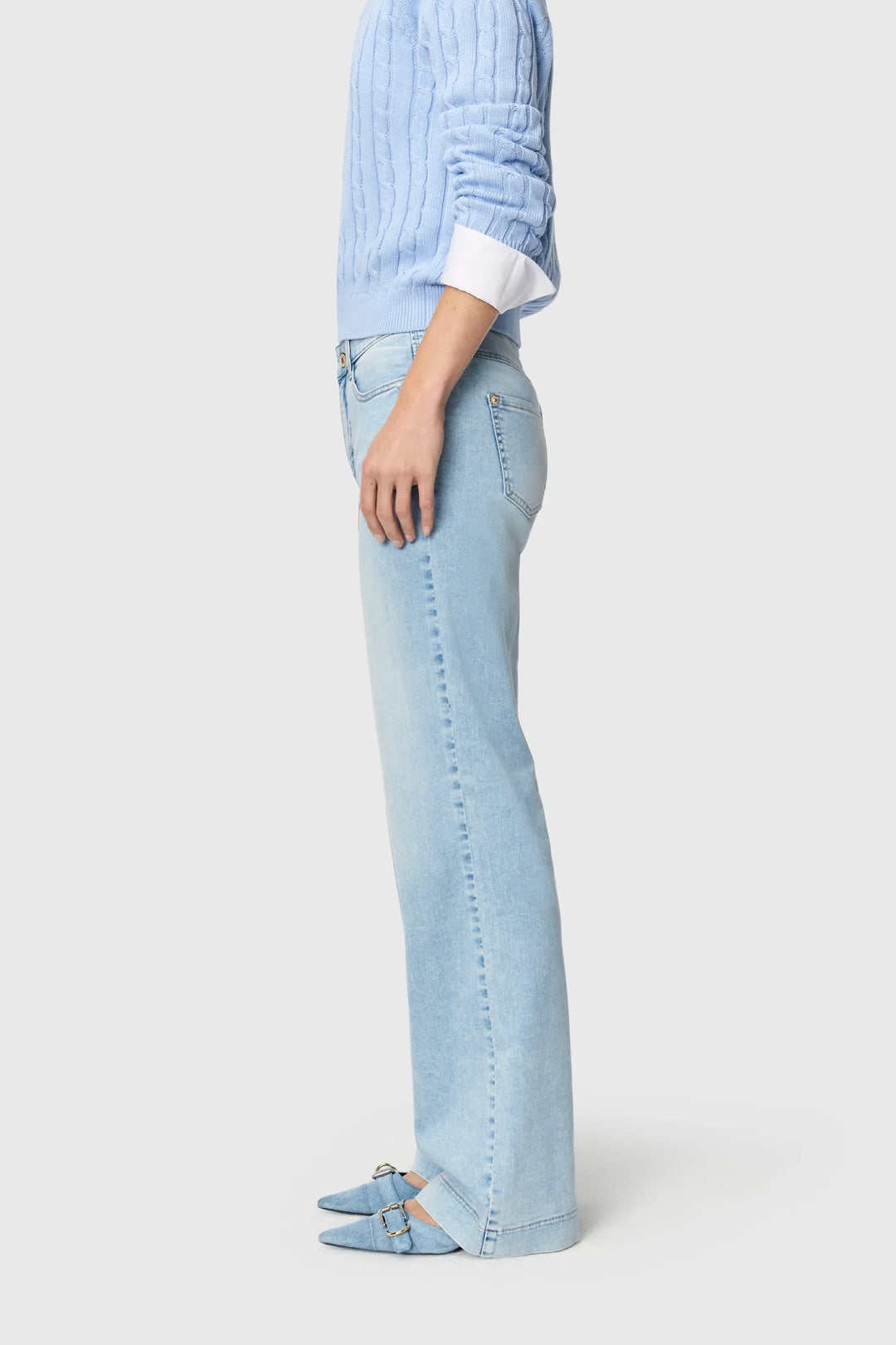 Vue de face jean Dream Wide 5 poches Mac Jeans pour femme gris clair - Valérie Simon