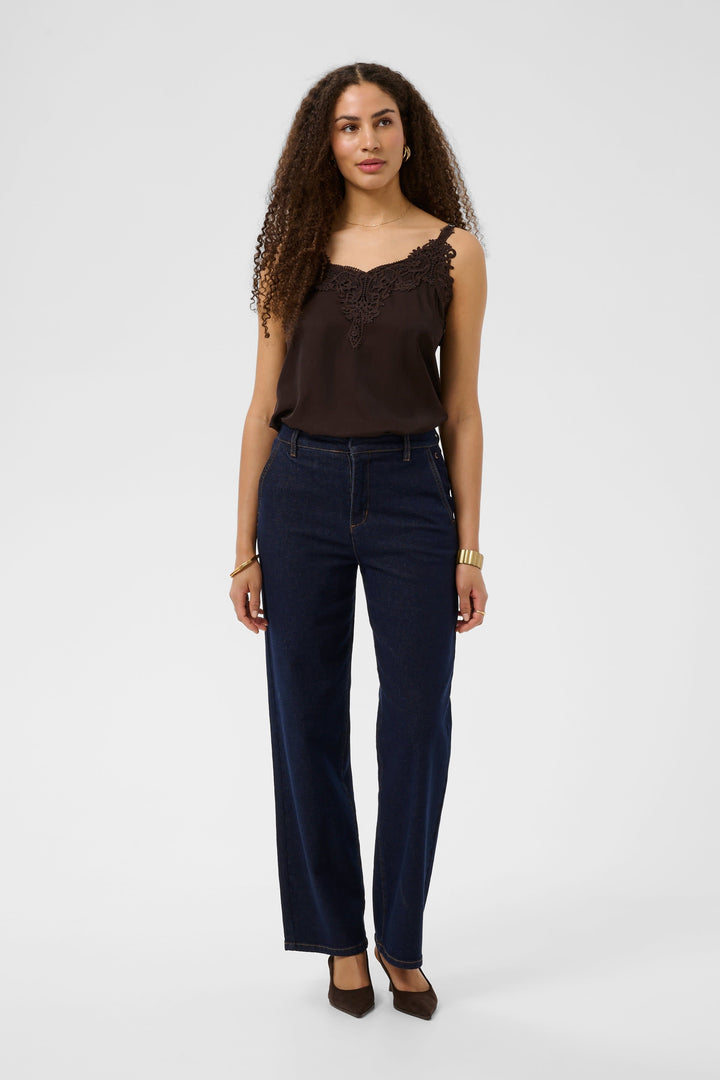 Front view of straight-leg jeans Cream for women in blue denim with contrast stitching - Valérie Simon