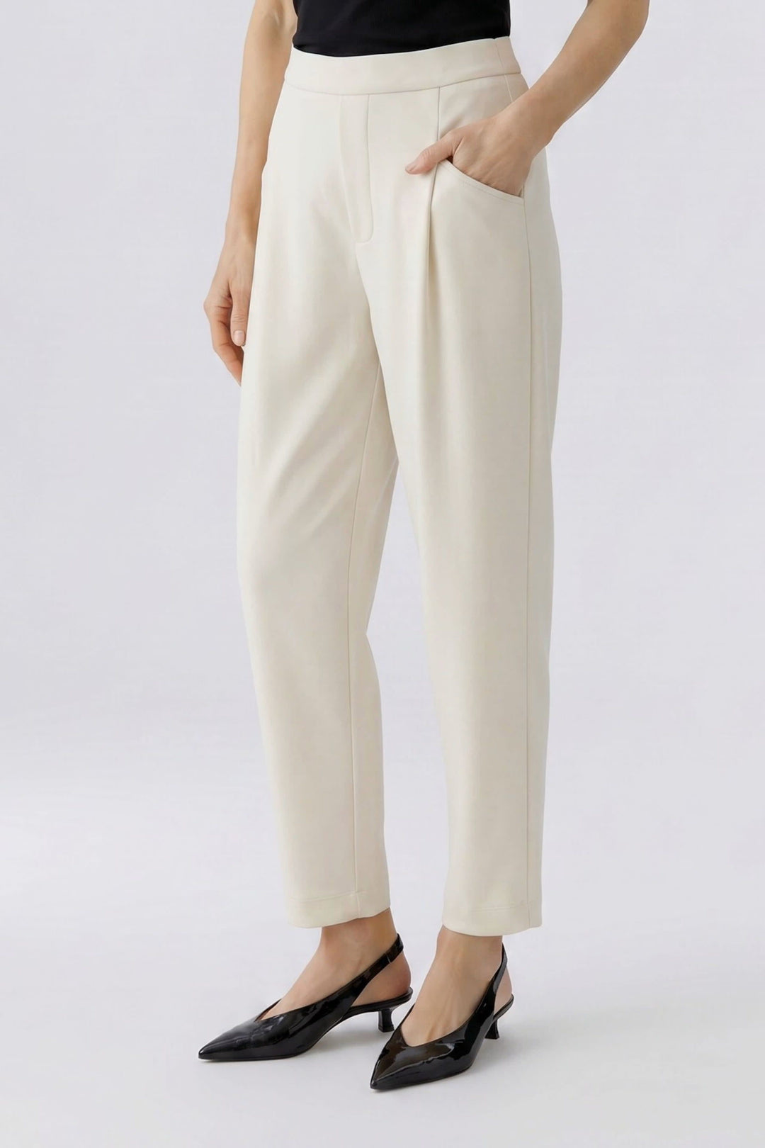 Rear view of chic women&