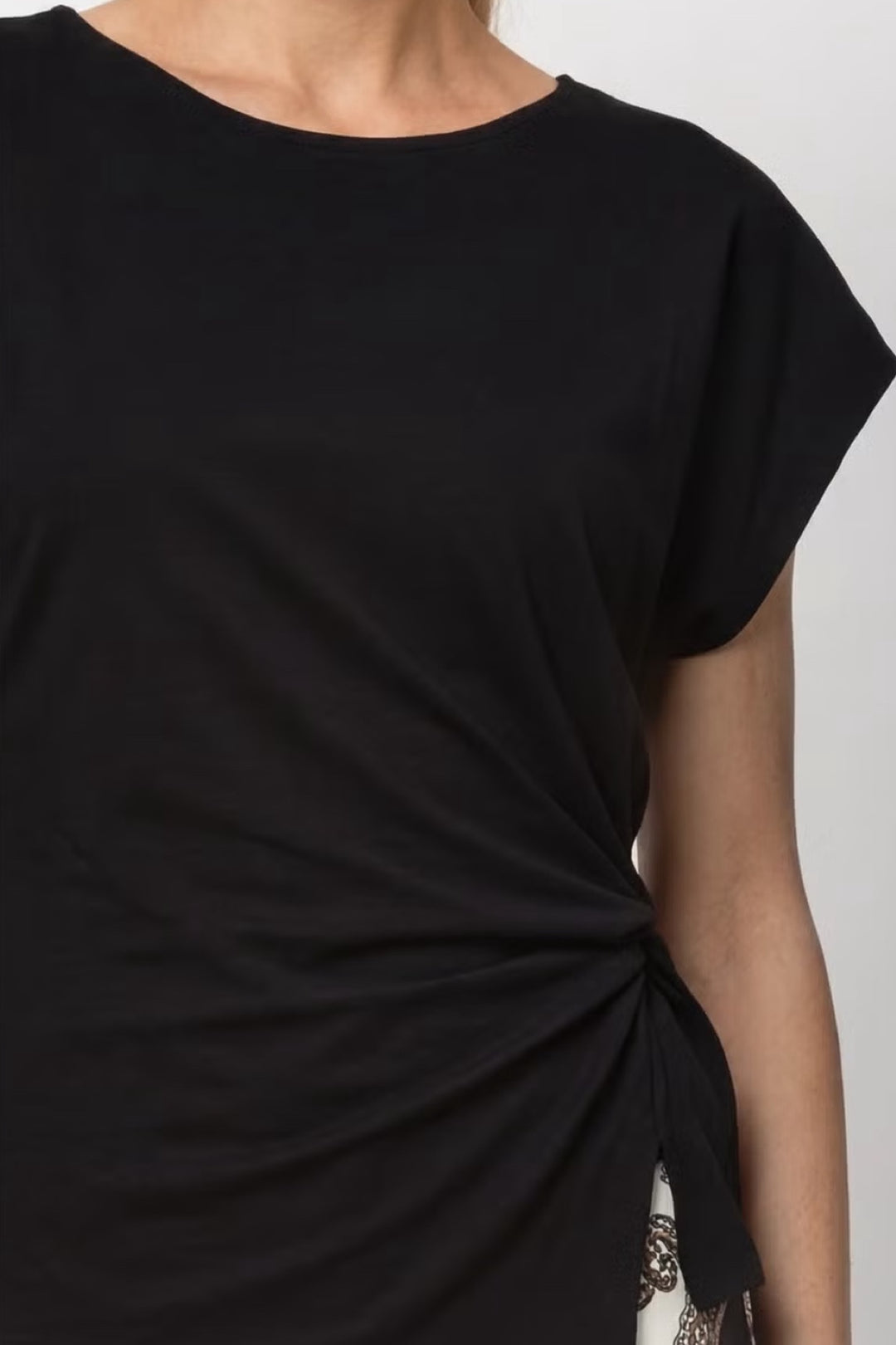 Tie-detail T-shirt 