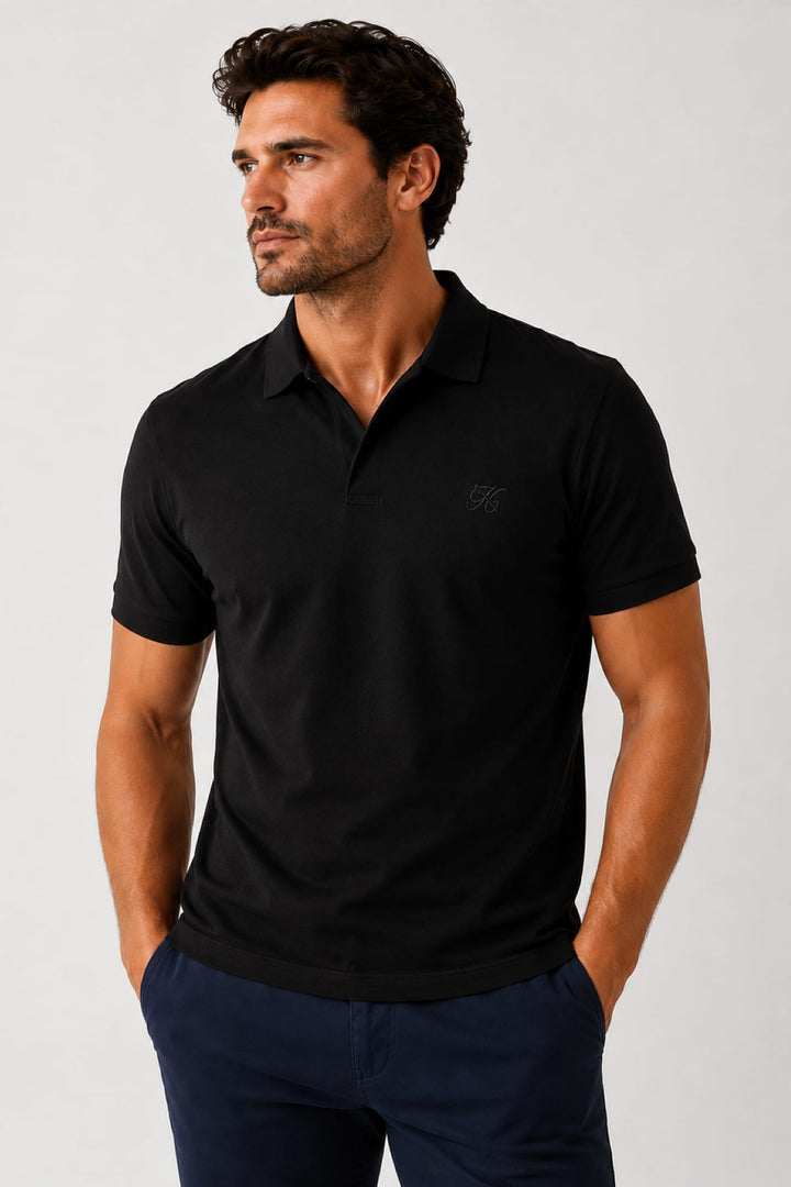 Side view of the Lief Horsens stretch polo shirt for men in blue with a classic collar - Valérie Simon
