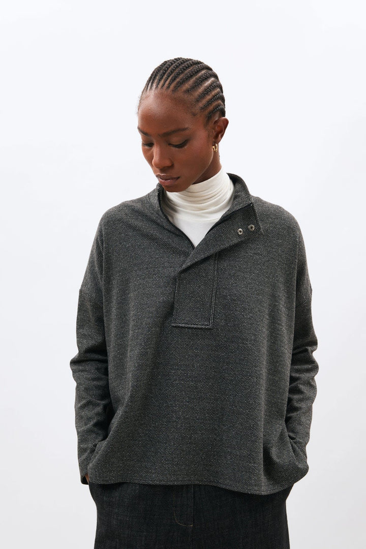 KANSHIN loose high-neck sweatshirt front view for women Humility