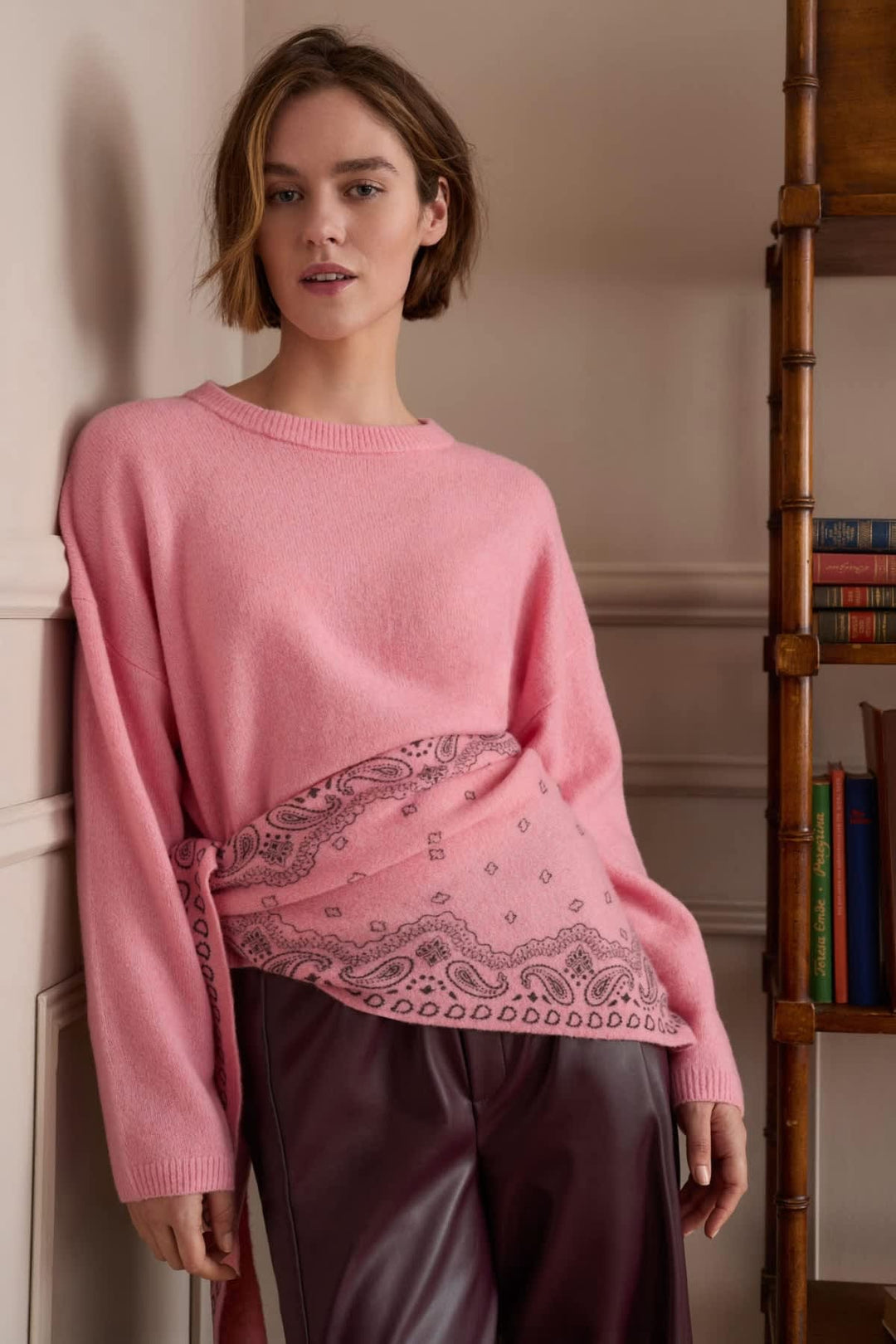 Tricot doux à épaules tombantes pour femme Oui