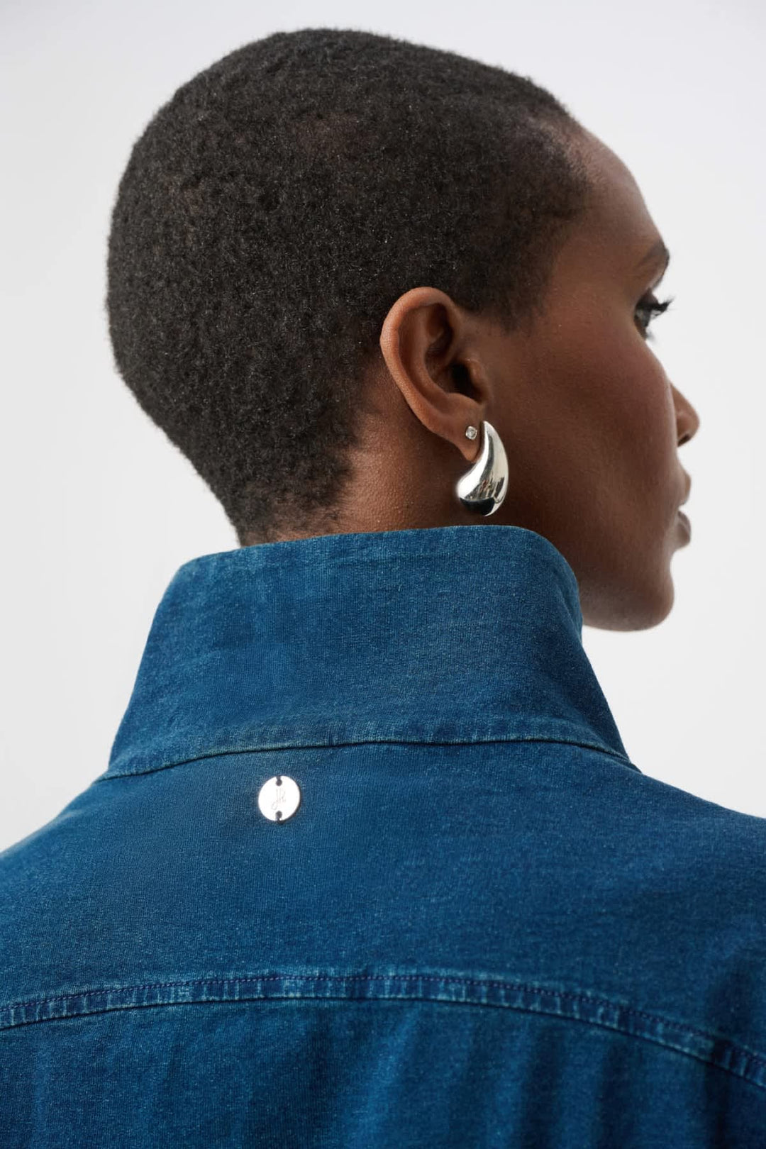 Front view of a black Joseph Ribkoff women&