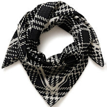 Phi scarf