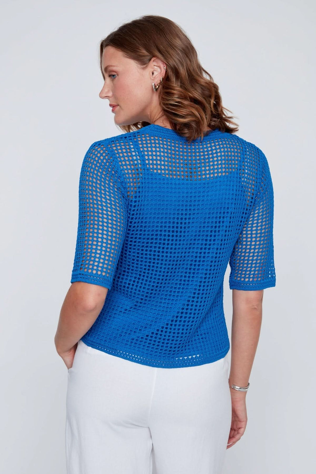 Tricot ajouré manches courtes