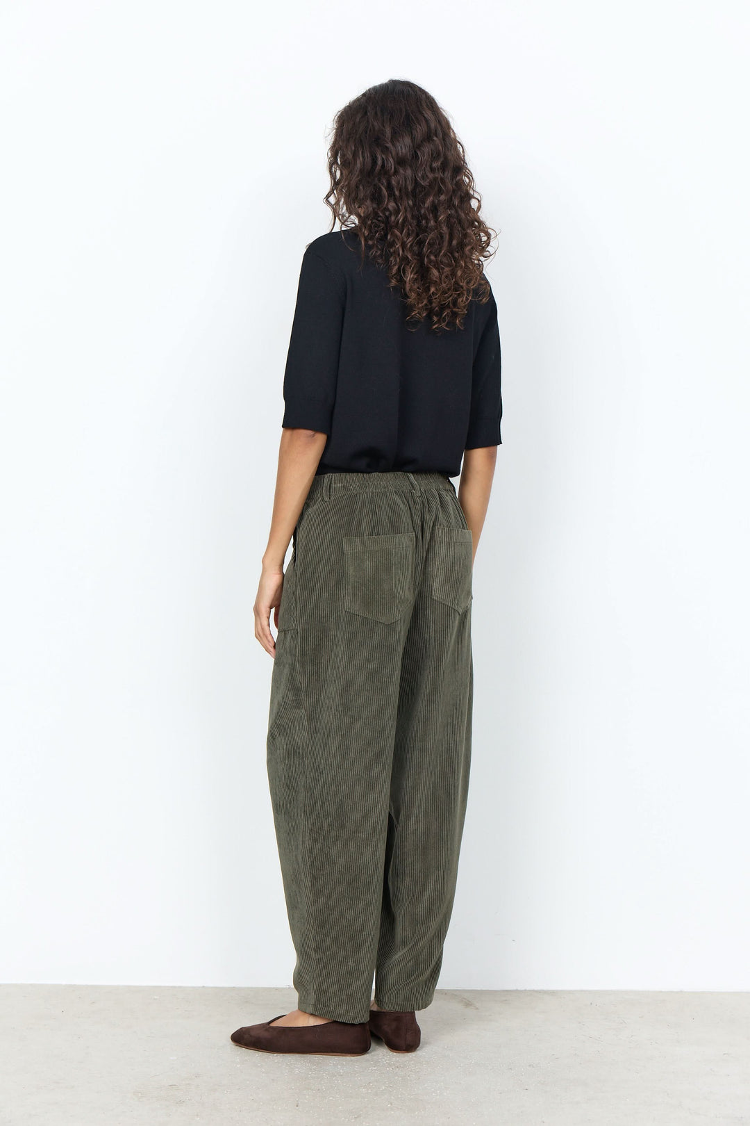 Pantalon Bindi en velours côtelé à coupe décontractée