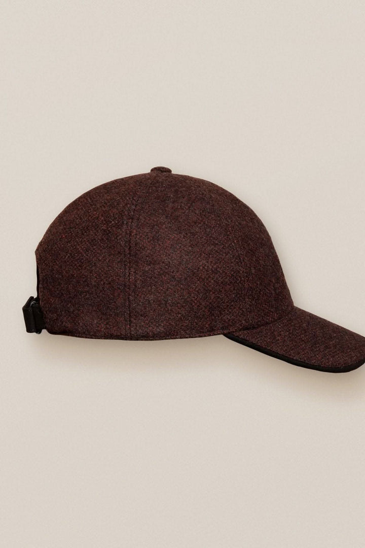Casquette baseball en flanelle marron, mélange de sport et d&