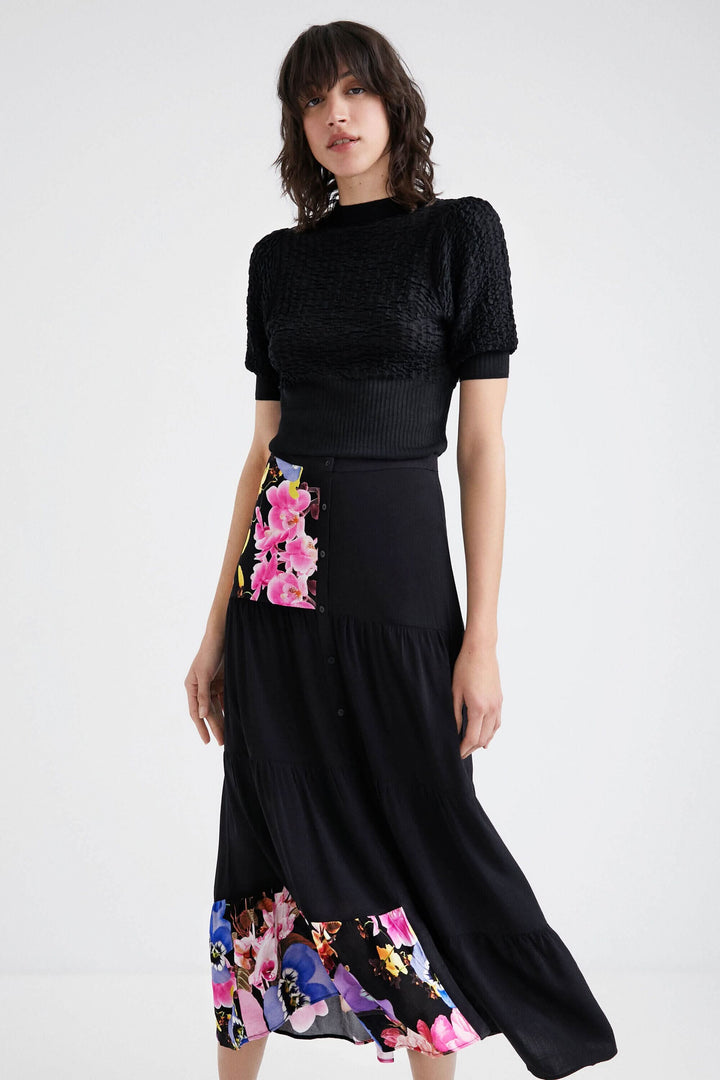 Jupe longue Christian Lacroix, taille haute, imprimé orchidée, en viscose éco-durable, style bohème.