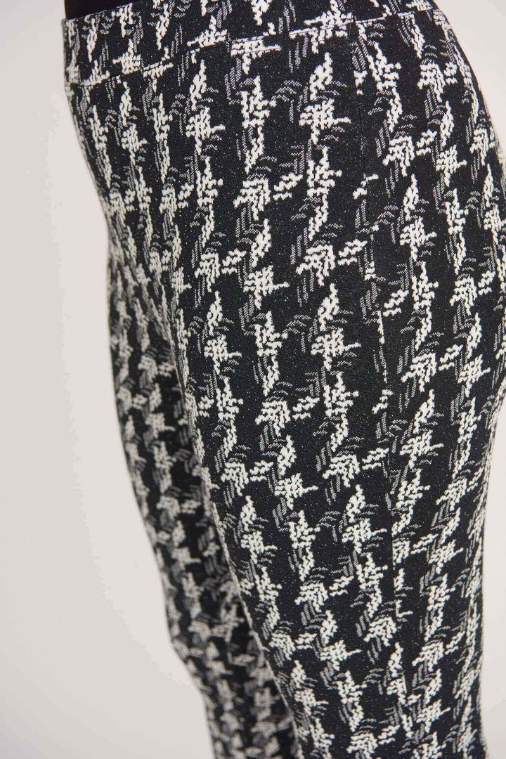Pantalon à texture avec taille élastique, motif raffiné, sans poches, collection Joseph Ribkoff.