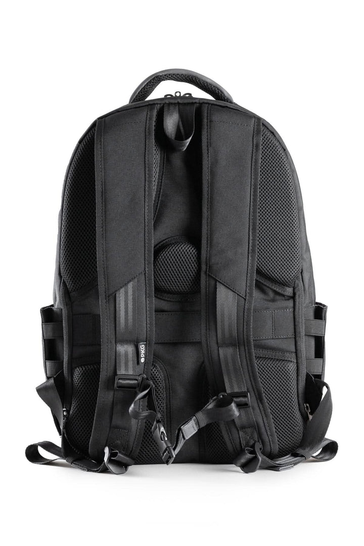 Sac à dos noir Durham Outpost 30L avec bretelles et tissu résistant, conçu pour la durabilité et l&